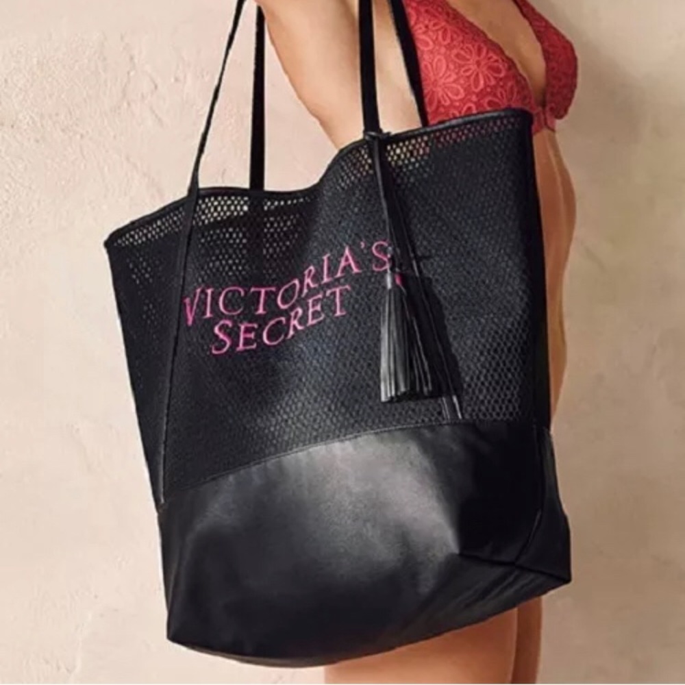 New Victoria’s Secret black mesh tote bag